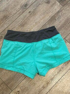 Women’s Shorts, Avia Teal Shorts with Liner, Size M